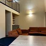 Domus Ars San Gregorio Armeno 41 *